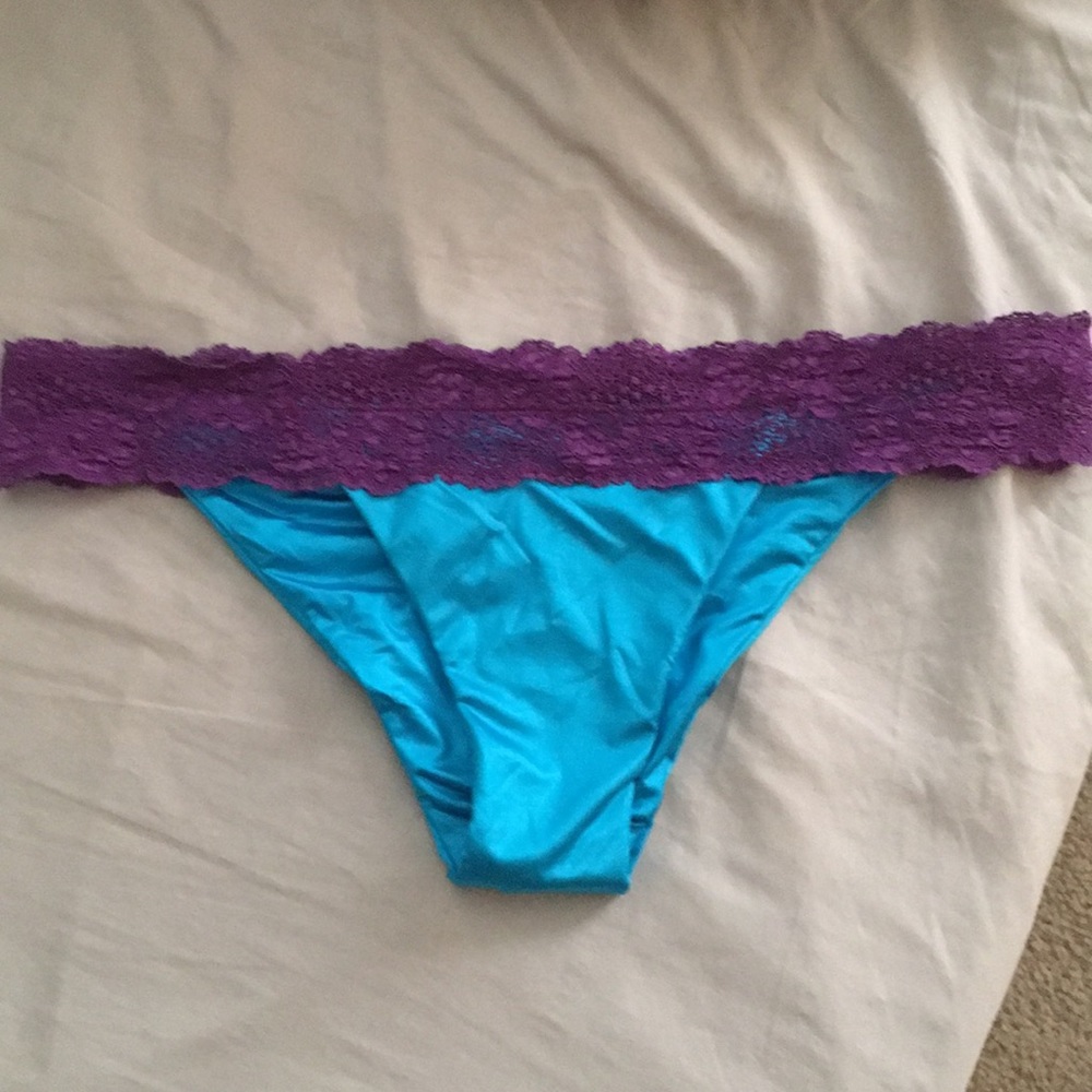 NWOT beach bunny lad lace XL bottom